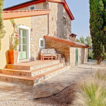 Konukevi Immersa Nel Giardino Emozionale Della Gualda Vecchia, All'aperto Esclusiva A Pagamento 4*