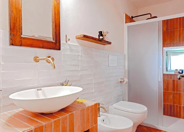 Immersa Nel Giardino Emozionale Della Gualda Vecchia, All'aperto Esclusiva A Pagamento Penzion 4*